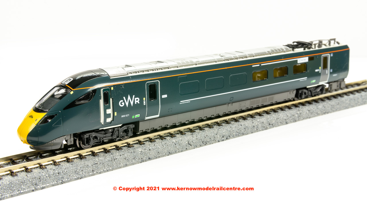 10-1671 Kato Class 800/0 IET 5 Car EMU Set number 800 021 in new GWR livery